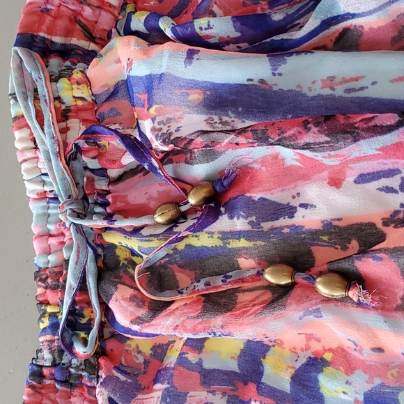 Roxy Skirt - Size Medium - Picture 7 of 11